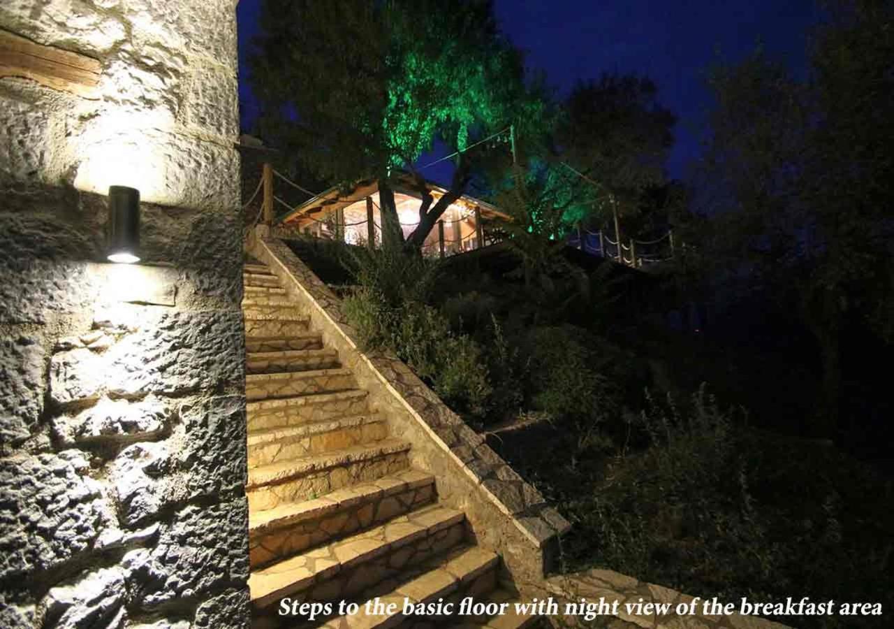 Almondhouse Suites With Fireplace - Adults Only Arachova Esterno foto