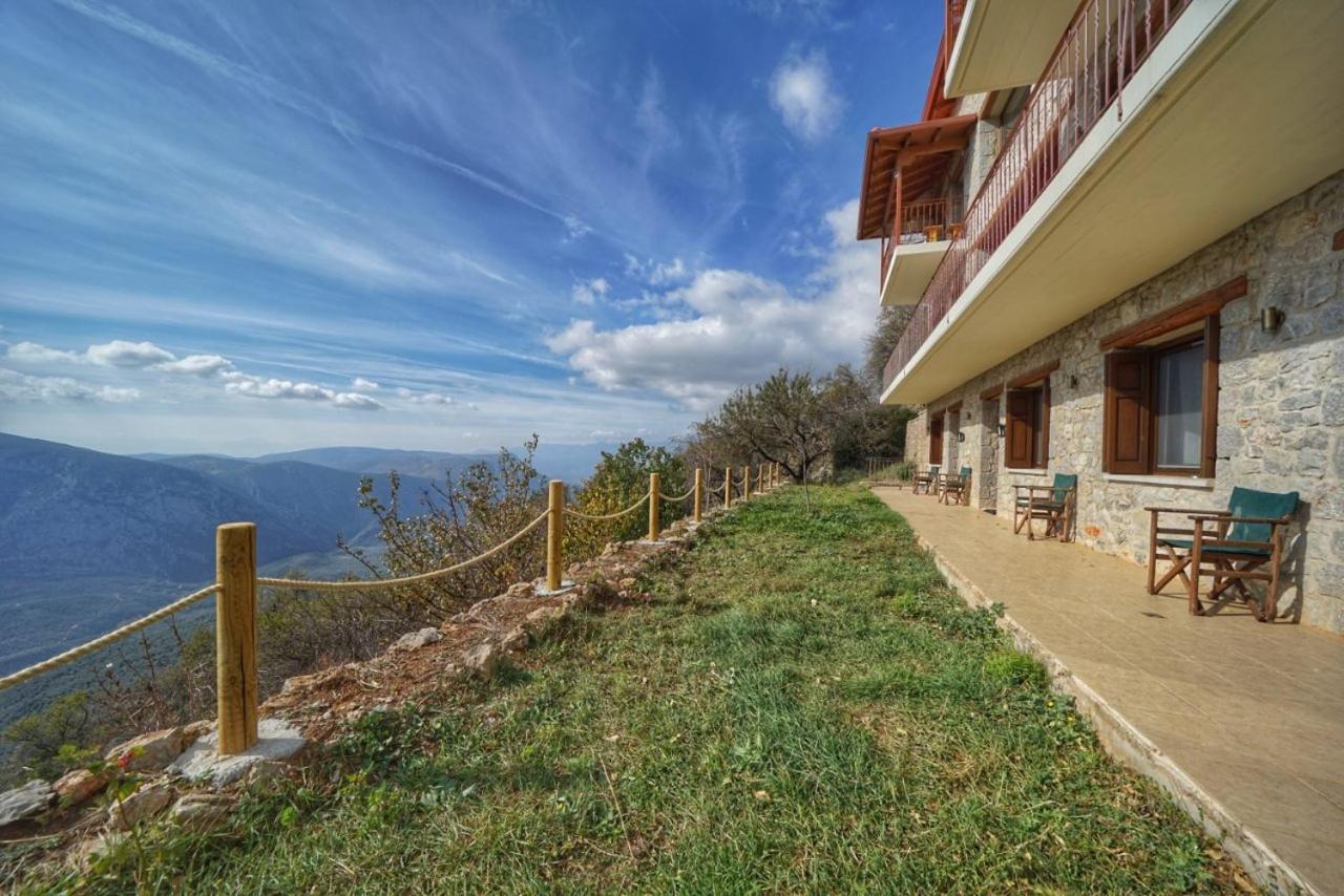 Almondhouse Suites With Fireplace - Adults Only Arachova Esterno foto