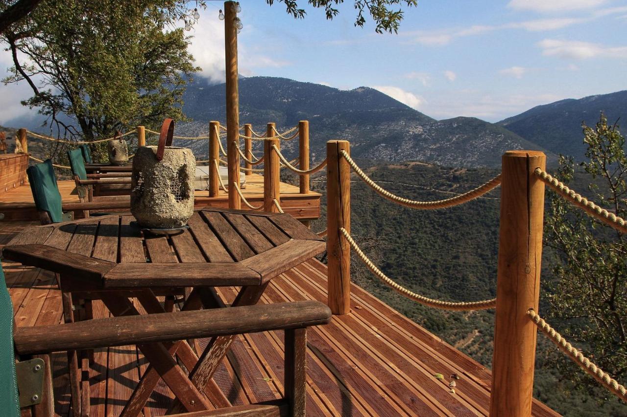 Almondhouse Suites With Fireplace - Adults Only Arachova Esterno foto