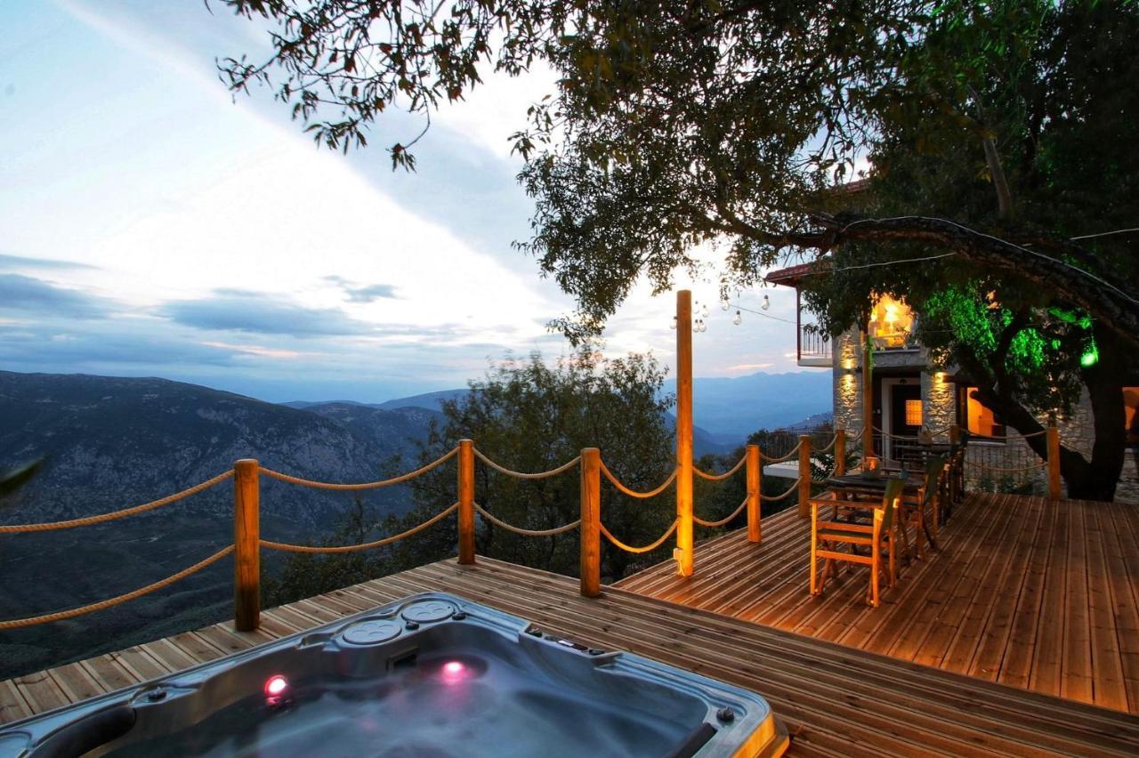 Almondhouse Suites With Fireplace - Adults Only Arachova Esterno foto